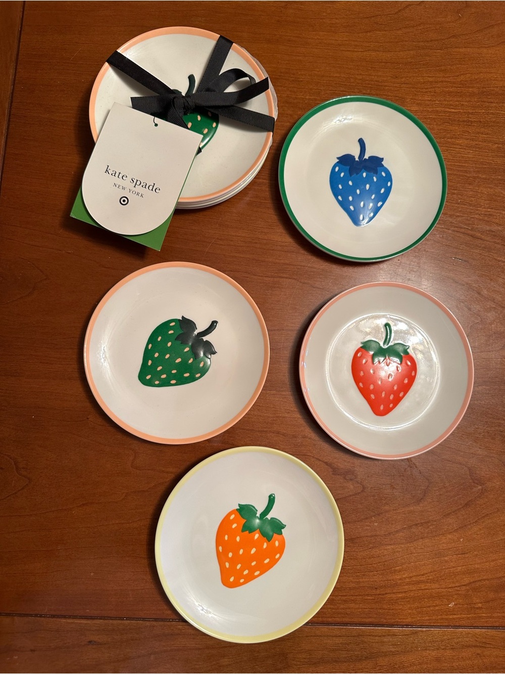 kate spade Strawberry Ceramic Snack Plates — Multicolor Rims